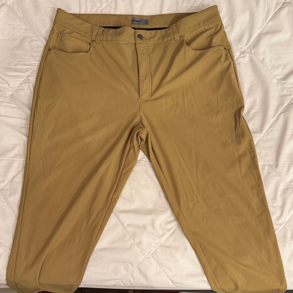 VRST Tan Chinos 40x30 tag. Check pics for actual measurements.